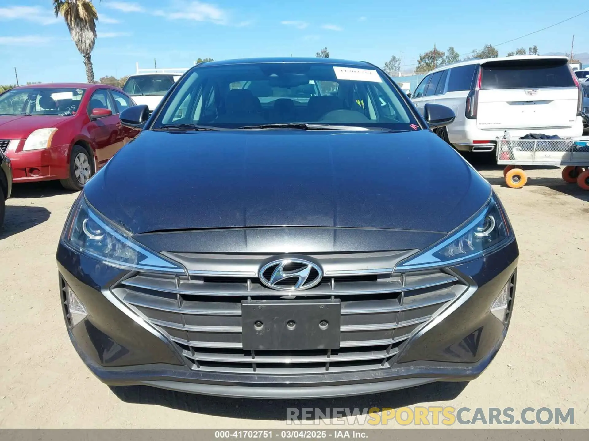 12 Photograph of a damaged car 5NPD84LF9LH558115 HYUNDAI ELANTRA 2020