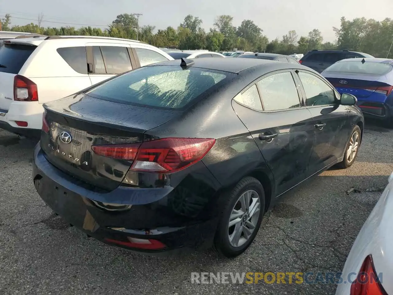 3 Photograph of a damaged car 5NPD84LF9LH562472 HYUNDAI ELANTRA 2020