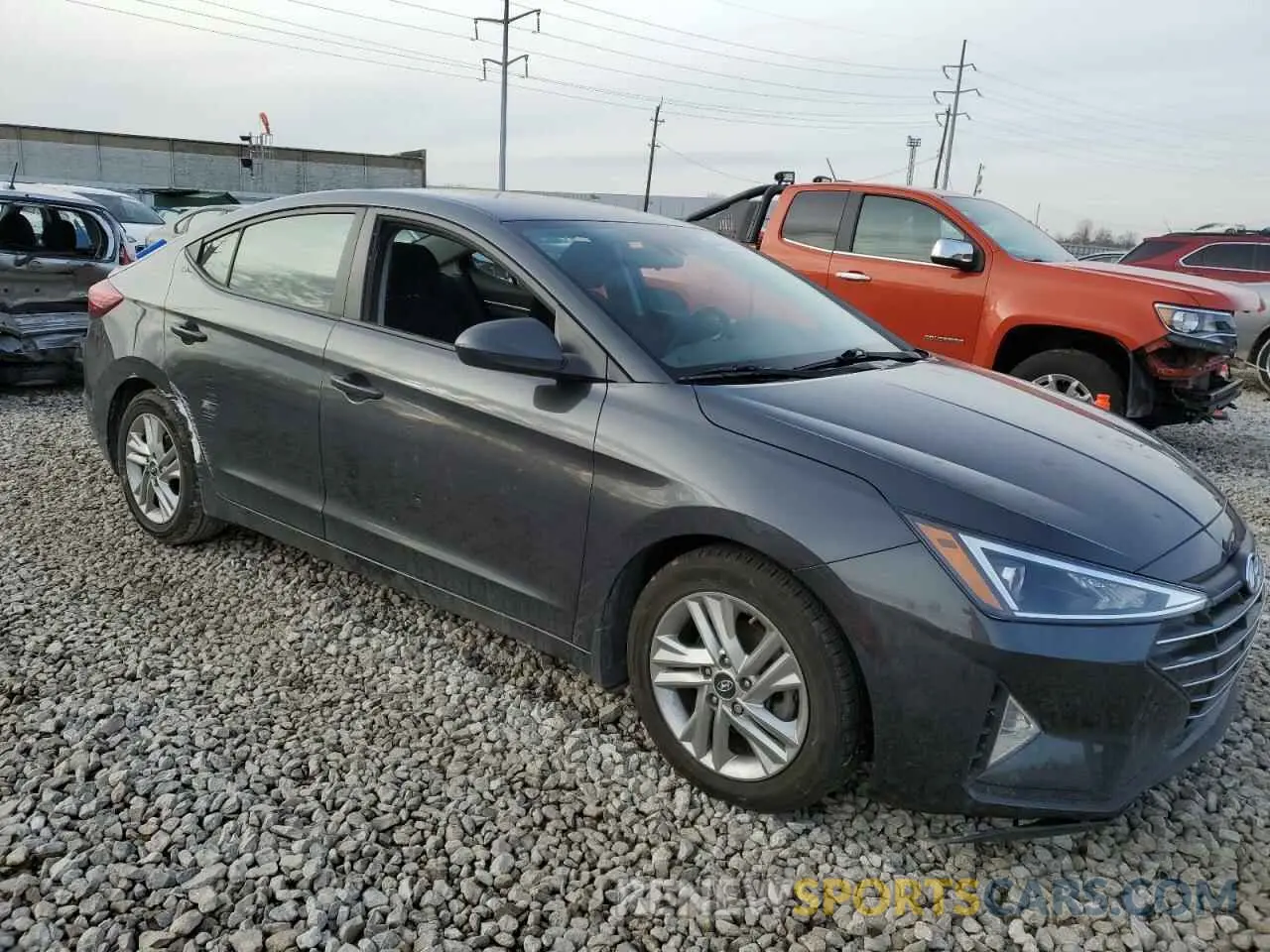 4 Photograph of a damaged car 5NPD84LF9LH564559 HYUNDAI ELANTRA 2020