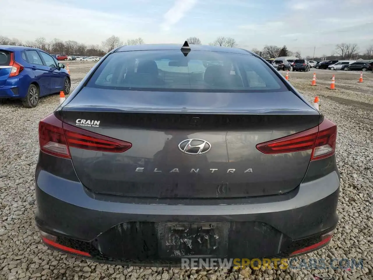 6 Photograph of a damaged car 5NPD84LF9LH564559 HYUNDAI ELANTRA 2020