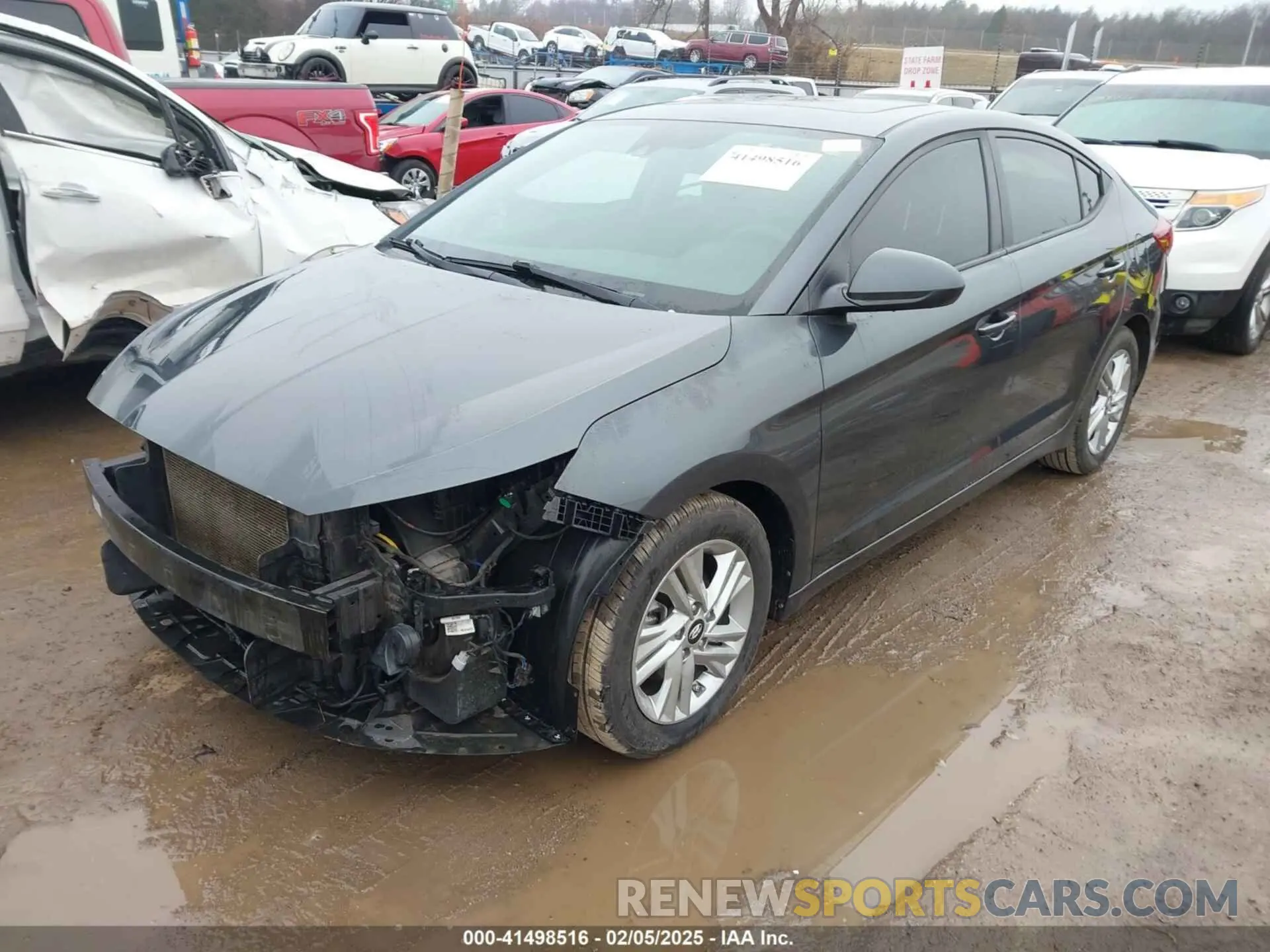 2 Photograph of a damaged car 5NPD84LF9LH568174 HYUNDAI ELANTRA 2020