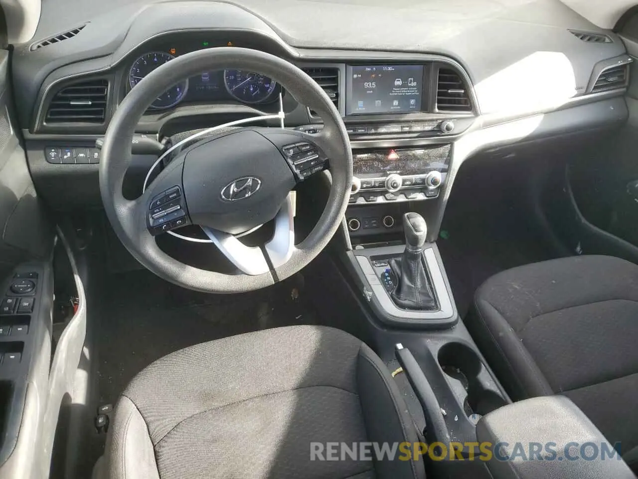 8 Photograph of a damaged car 5NPD84LF9LH576338 HYUNDAI ELANTRA 2020