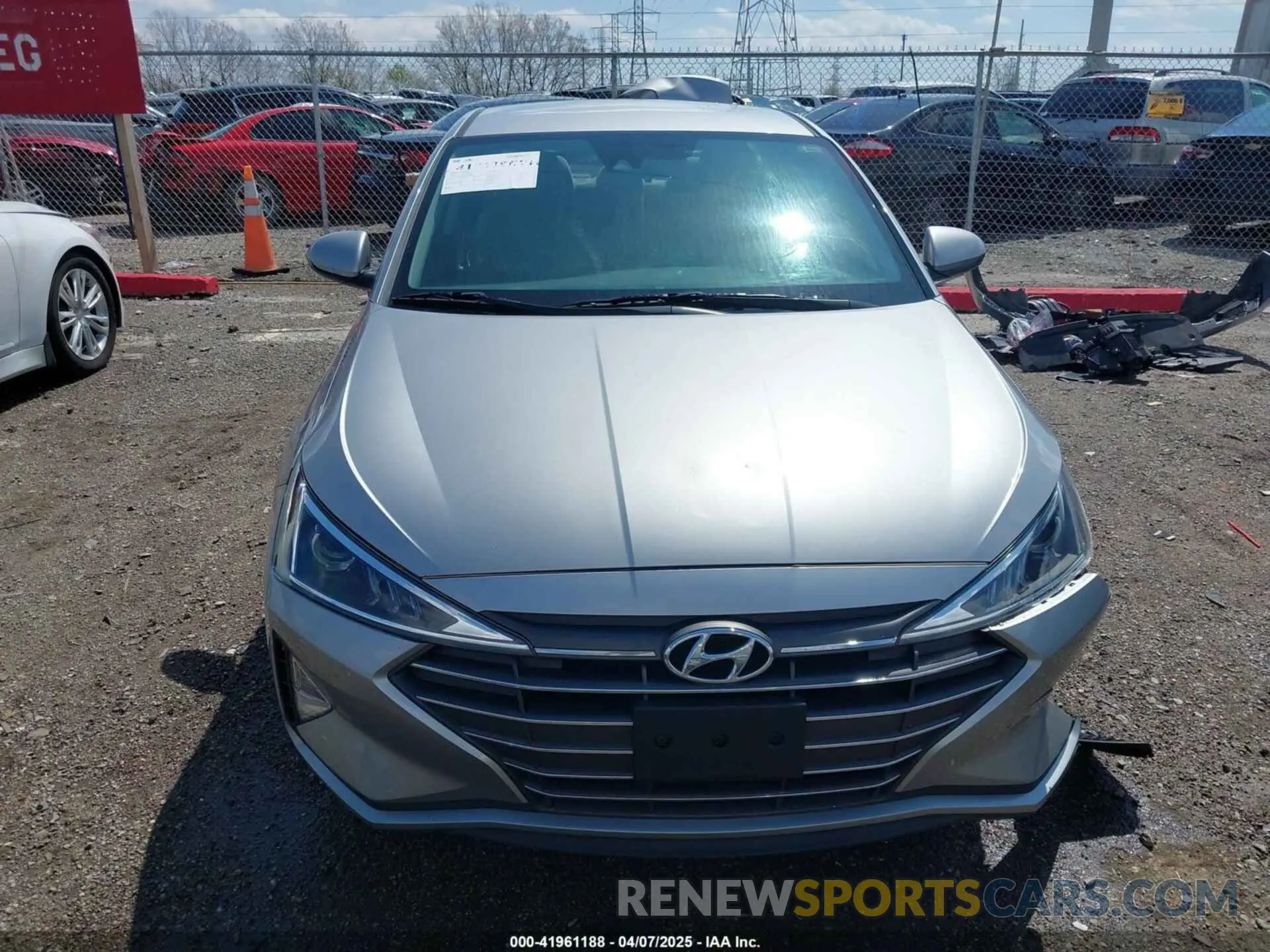 12 Photograph of a damaged car 5NPD84LF9LH584648 HYUNDAI ELANTRA 2020