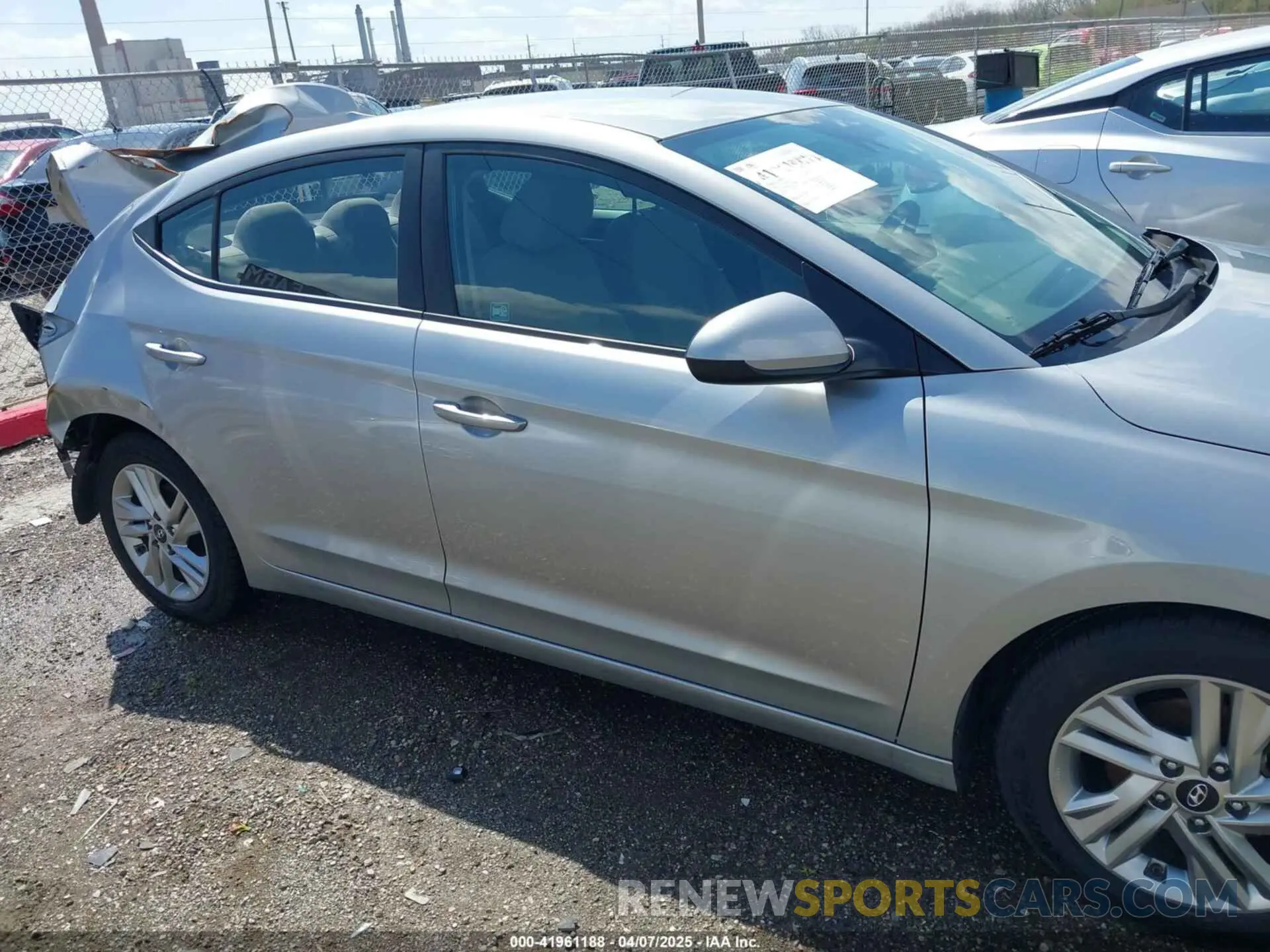 13 Photograph of a damaged car 5NPD84LF9LH584648 HYUNDAI ELANTRA 2020