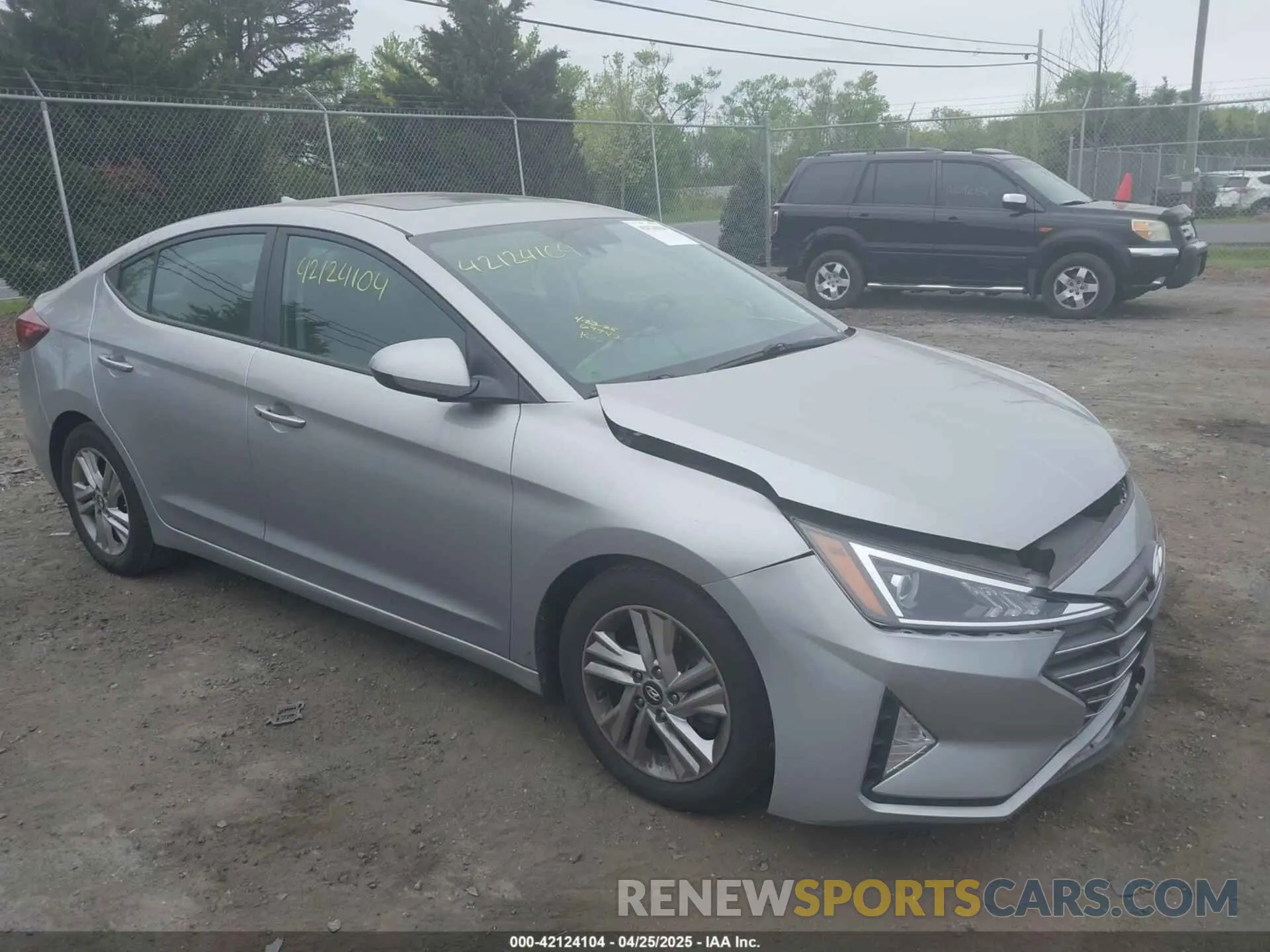 1 Photograph of a damaged car 5NPD84LF9LH585041 HYUNDAI ELANTRA 2020