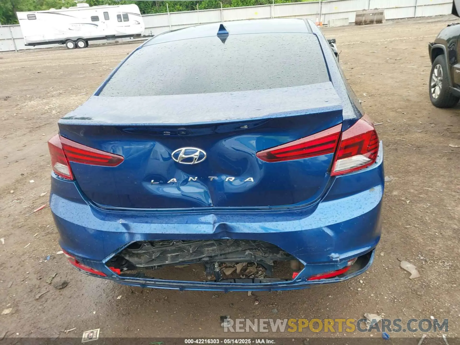 16 Photograph of a damaged car 5NPD84LF9LH593415 HYUNDAI ELANTRA 2020
