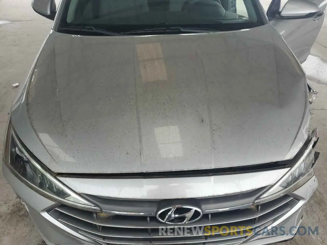 11 Photograph of a damaged car 5NPD84LF9LH594497 HYUNDAI ELANTRA 2020