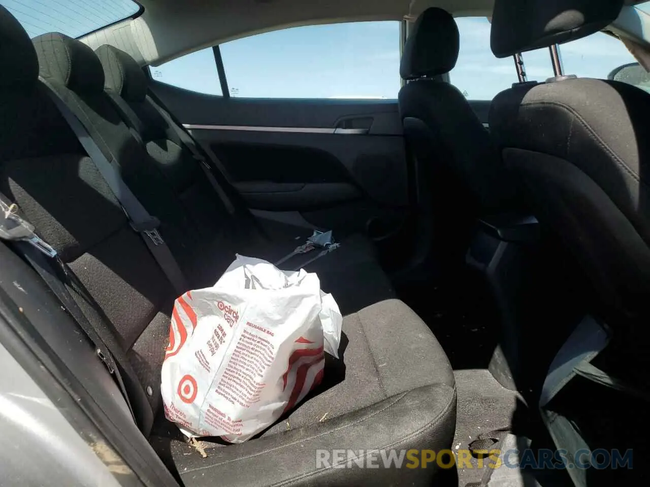 10 Photograph of a damaged car 5NPD84LF9LH606163 HYUNDAI ELANTRA 2020
