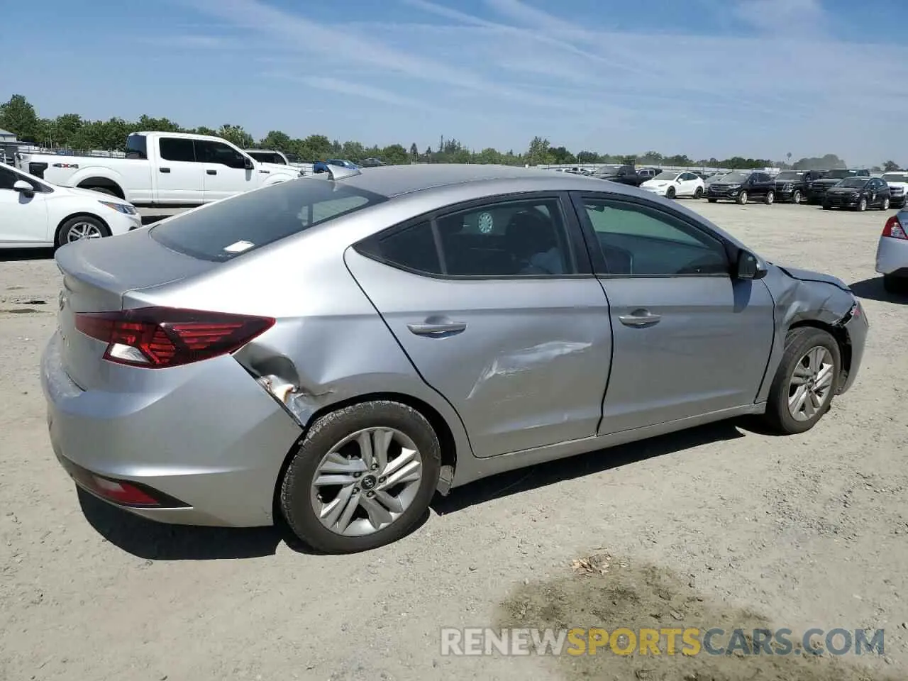 3 Photograph of a damaged car 5NPD84LF9LH606163 HYUNDAI ELANTRA 2020