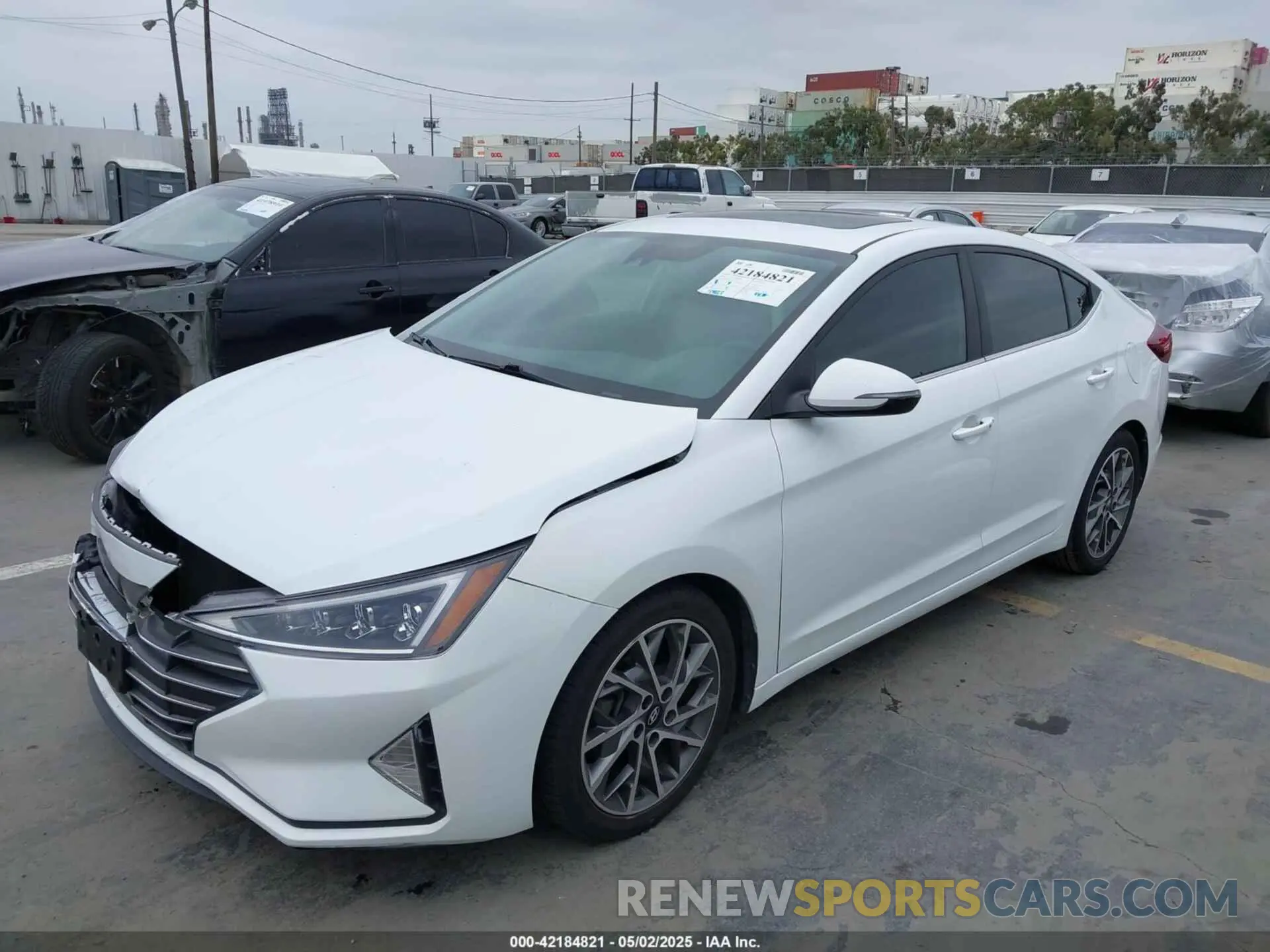 2 Photograph of a damaged car 5NPD84LF9LH607975 HYUNDAI ELANTRA 2020