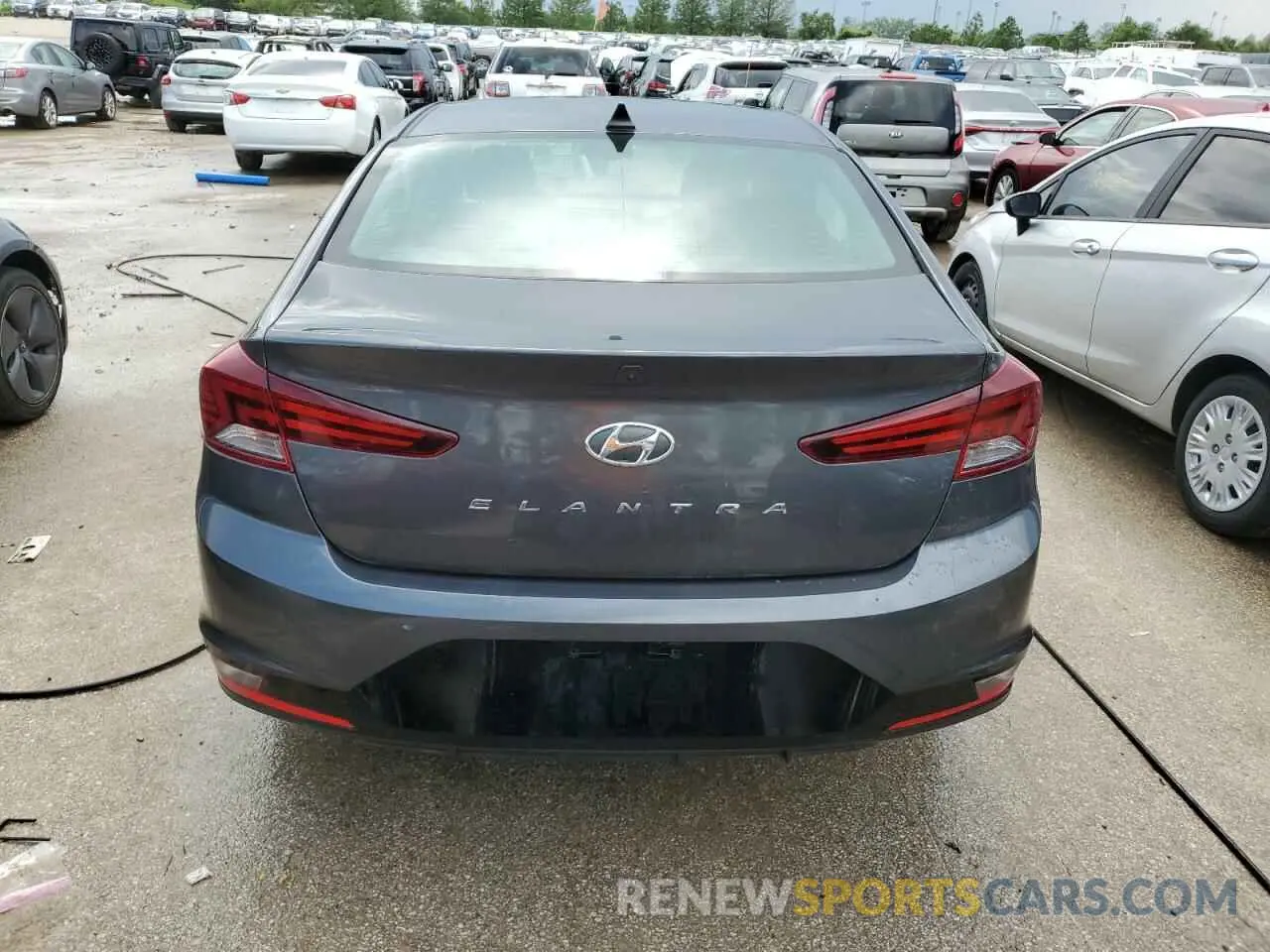 6 Photograph of a damaged car 5NPD84LF9LH610858 HYUNDAI ELANTRA 2020