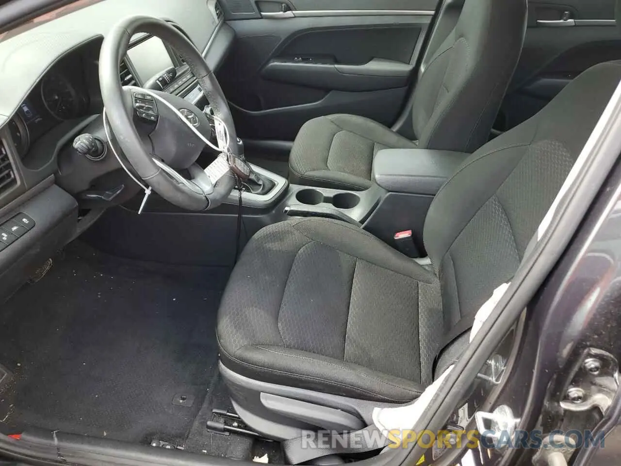 7 Photograph of a damaged car 5NPD84LF9LH610858 HYUNDAI ELANTRA 2020