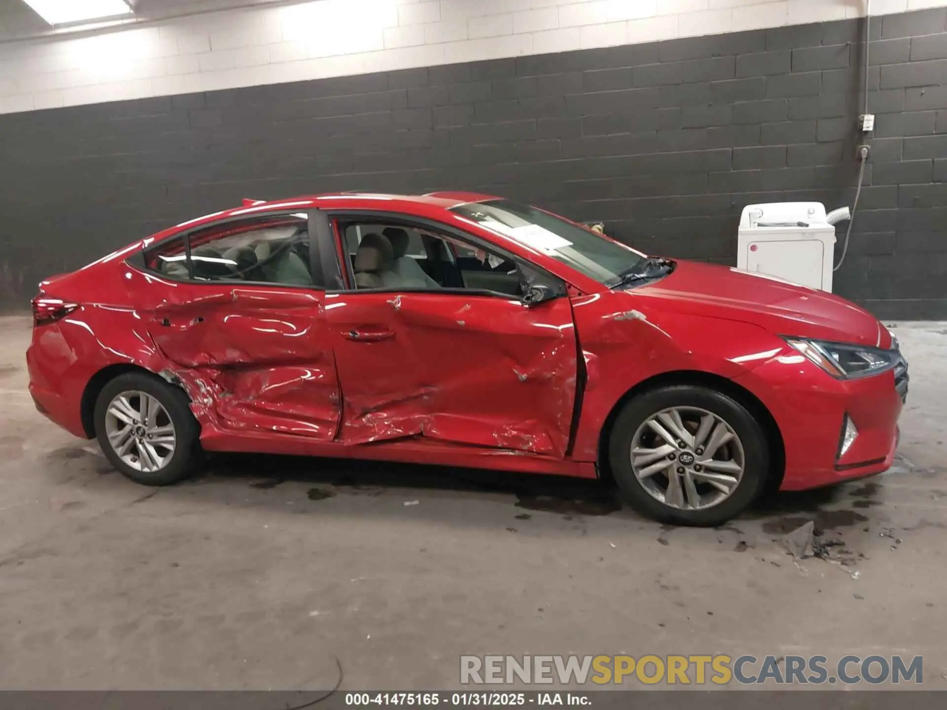 13 Photograph of a damaged car 5NPD84LF9LH612478 HYUNDAI ELANTRA 2020