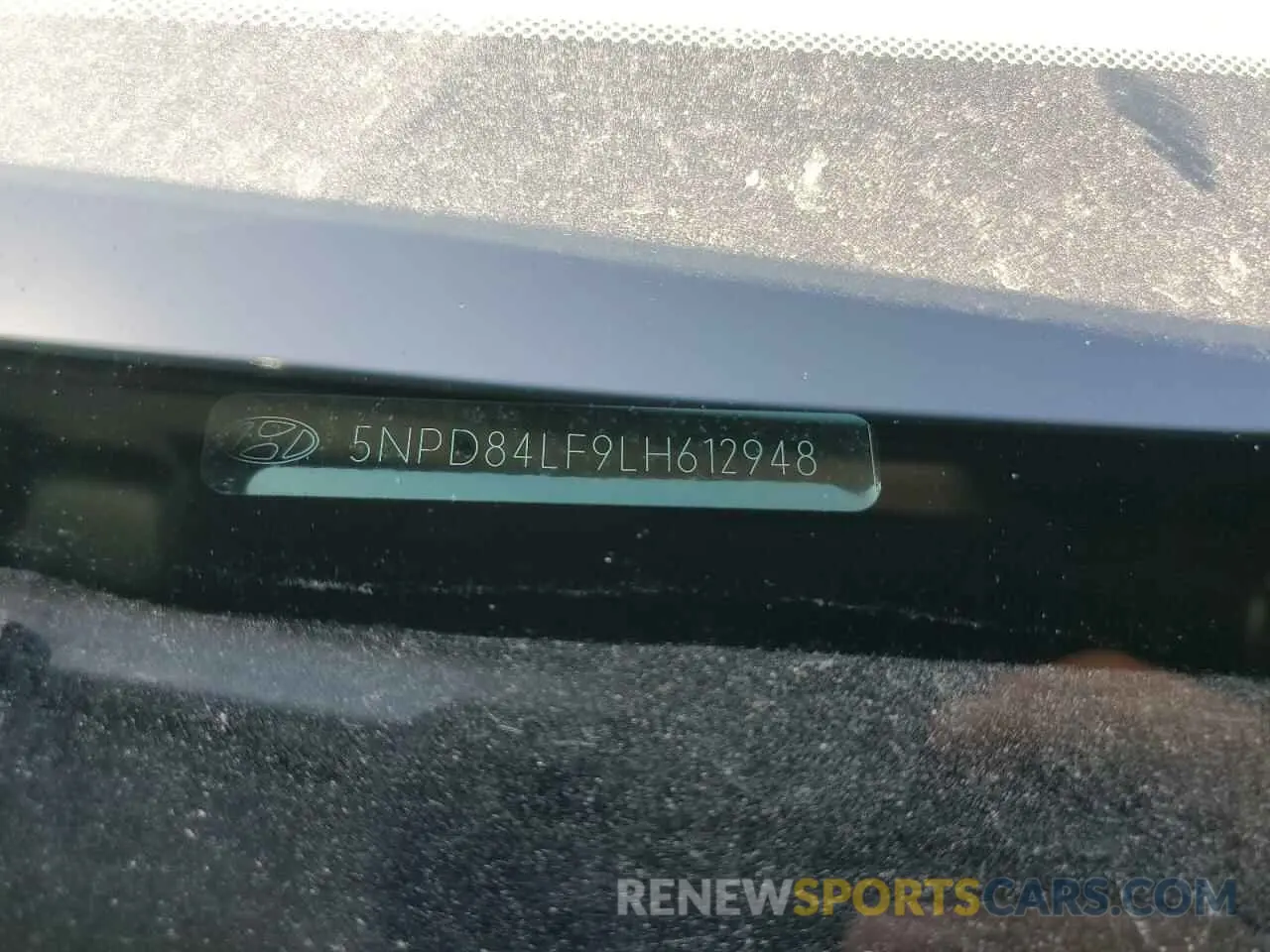 12 Photograph of a damaged car 5NPD84LF9LH612948 HYUNDAI ELANTRA 2020