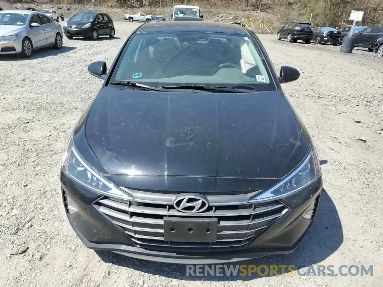 5 Photograph of a damaged car 5NPD84LF9LH612948 HYUNDAI ELANTRA 2020