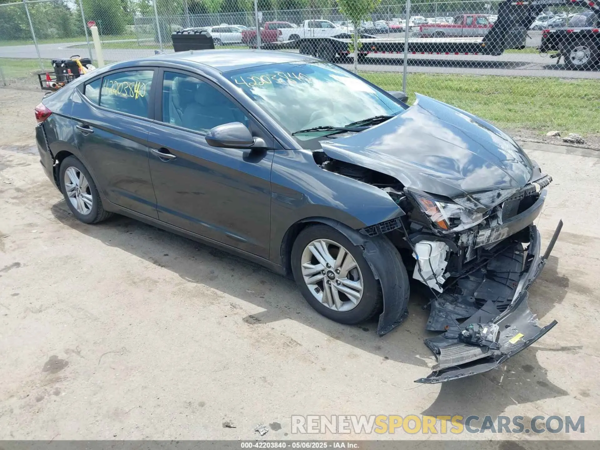 1 Photograph of a damaged car 5NPD84LF9LH614568 HYUNDAI ELANTRA 2020
