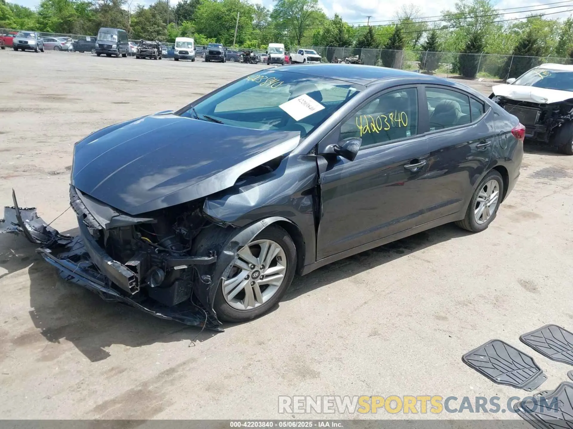2 Photograph of a damaged car 5NPD84LF9LH614568 HYUNDAI ELANTRA 2020