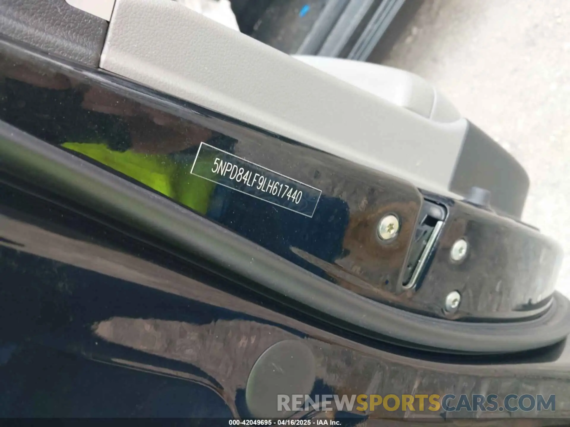 9 Photograph of a damaged car 5NPD84LF9LH617440 HYUNDAI ELANTRA 2020