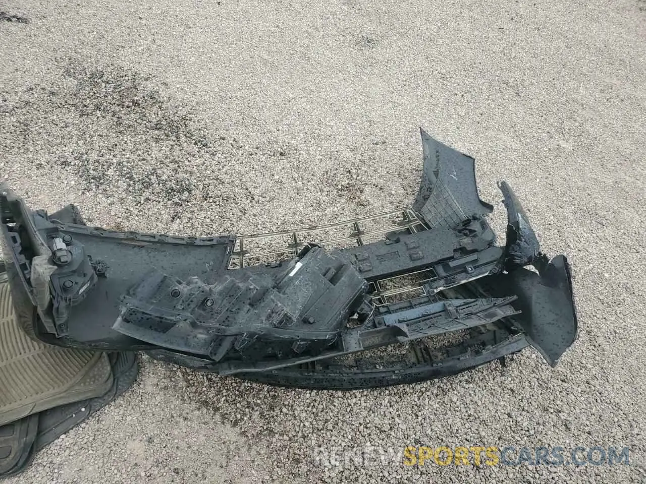 12 Photograph of a damaged car 5NPD84LF9LH621553 HYUNDAI ELANTRA 2020