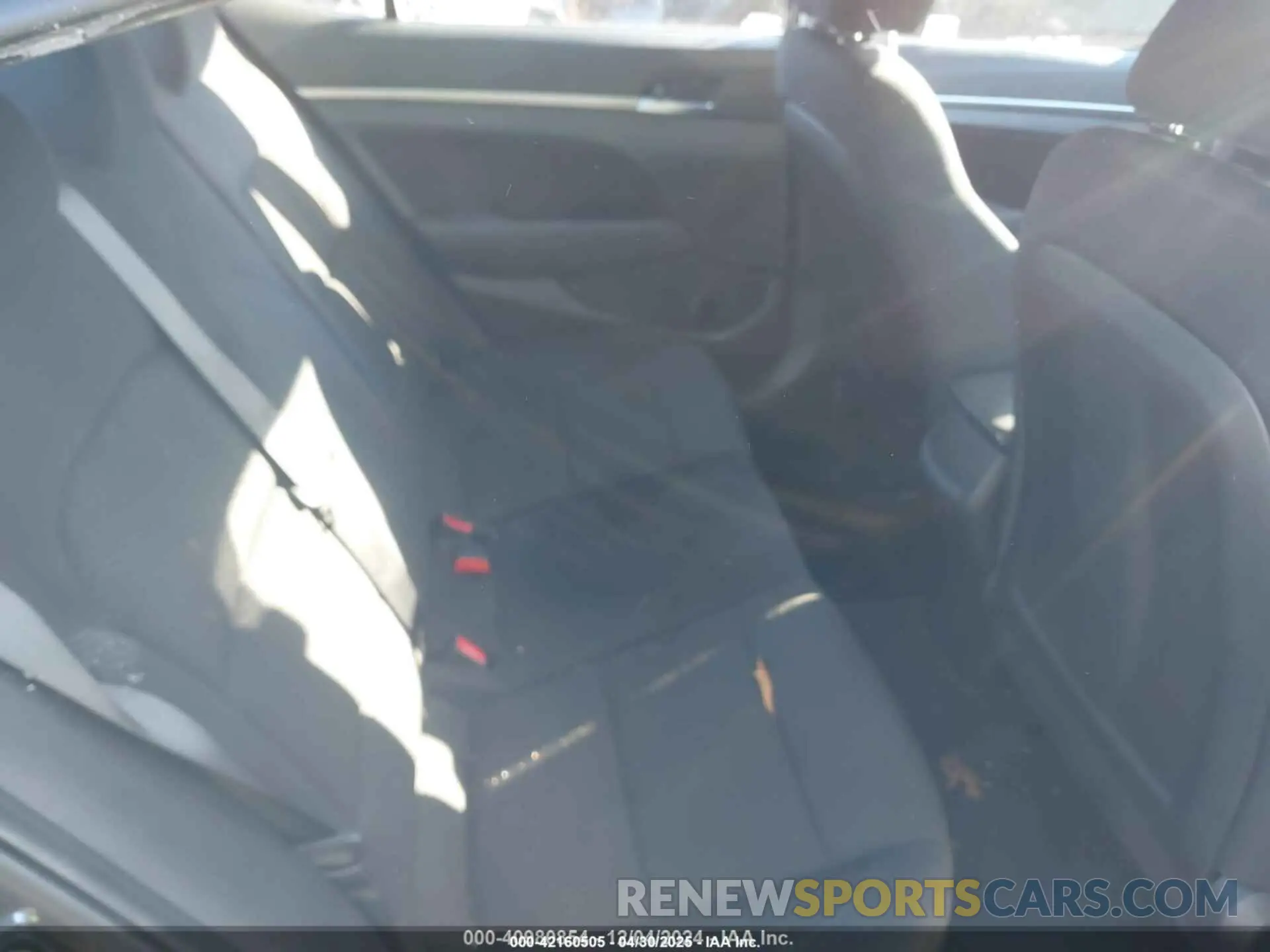 8 Photograph of a damaged car 5NPD84LF9LH622444 HYUNDAI ELANTRA 2020