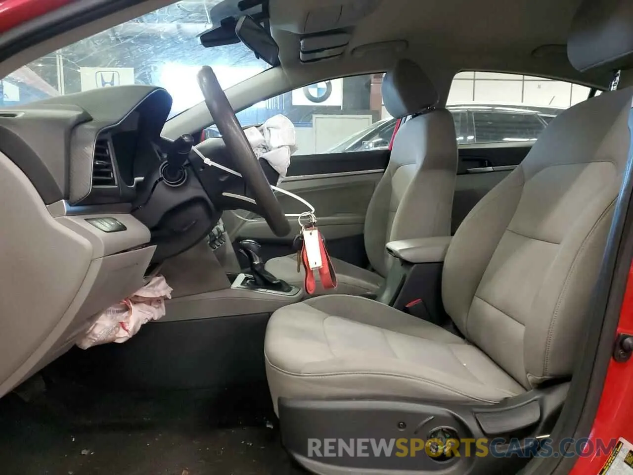 7 Photograph of a damaged car 5NPD84LF9LH626333 HYUNDAI ELANTRA 2020