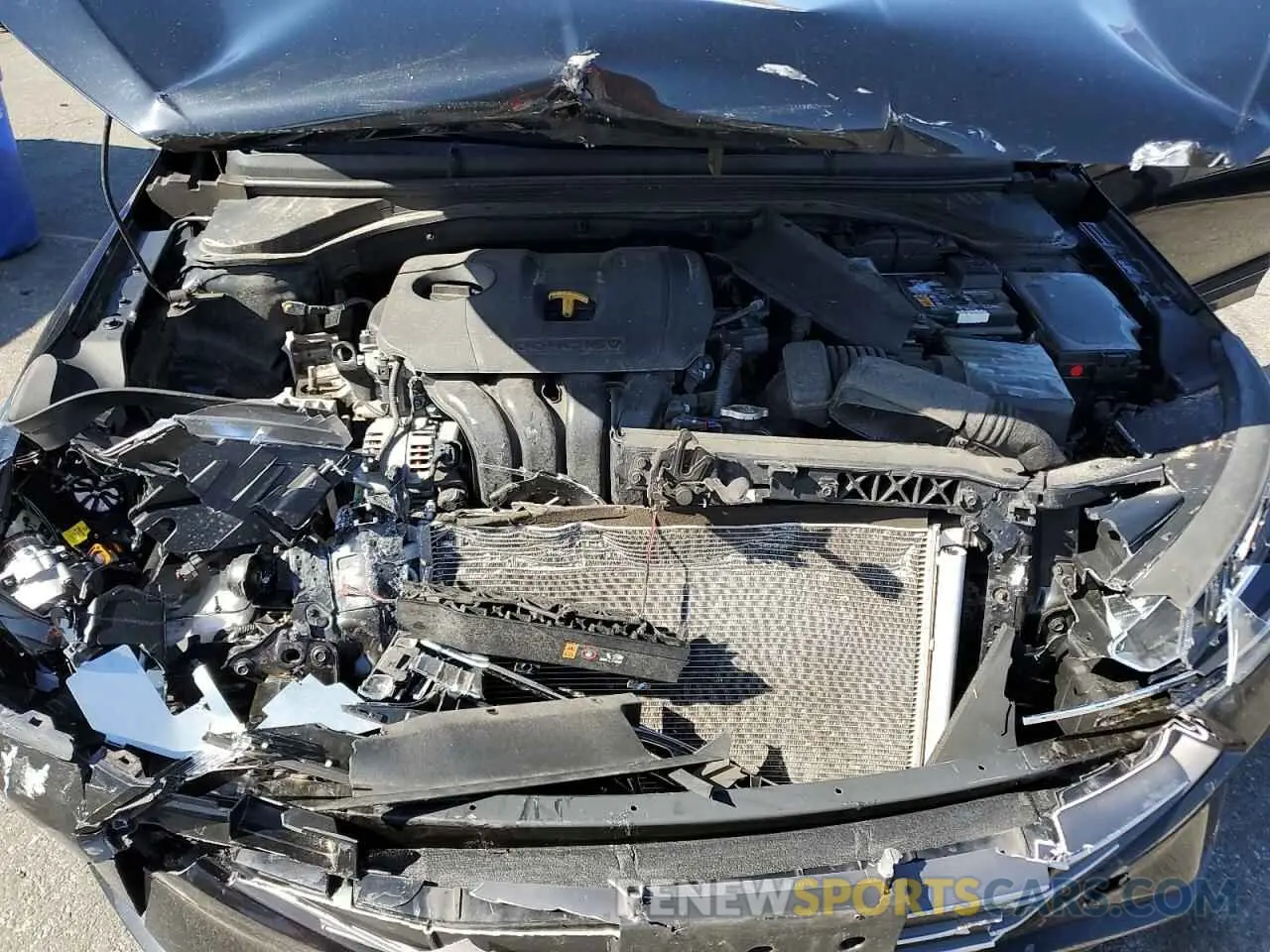 11 Photograph of a damaged car 5NPD84LF9LH631970 HYUNDAI ELANTRA 2020