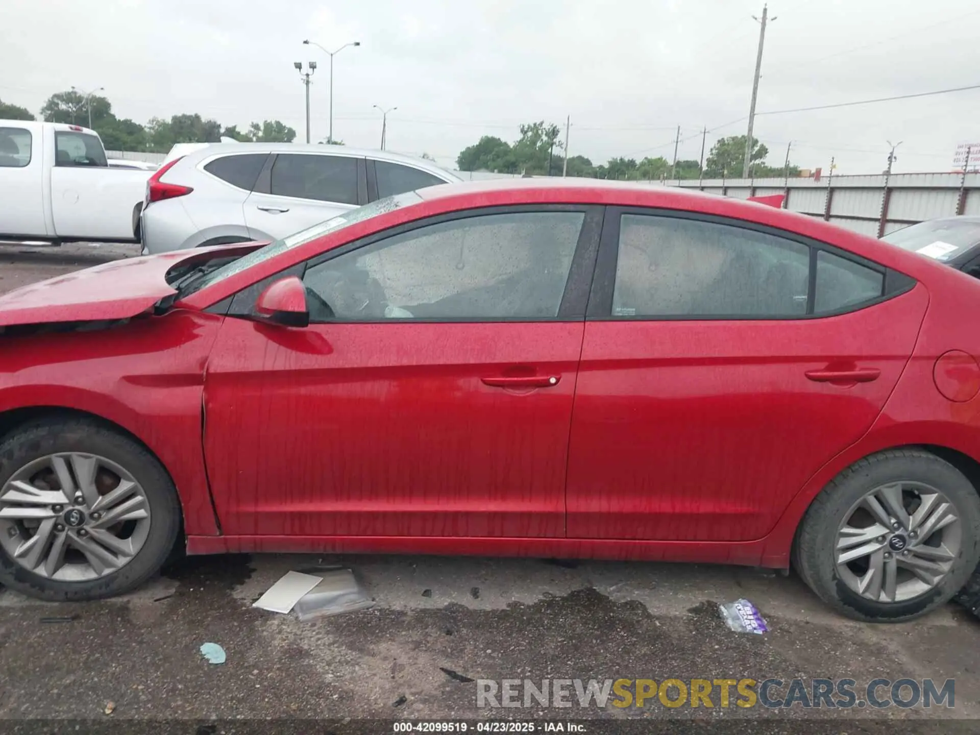 14 Photograph of a damaged car 5NPD84LF9LH632424 HYUNDAI ELANTRA 2020