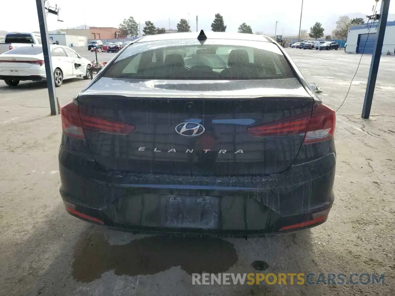 6 Photograph of a damaged car 5NPD84LFXLH502202 HYUNDAI ELANTRA 2020