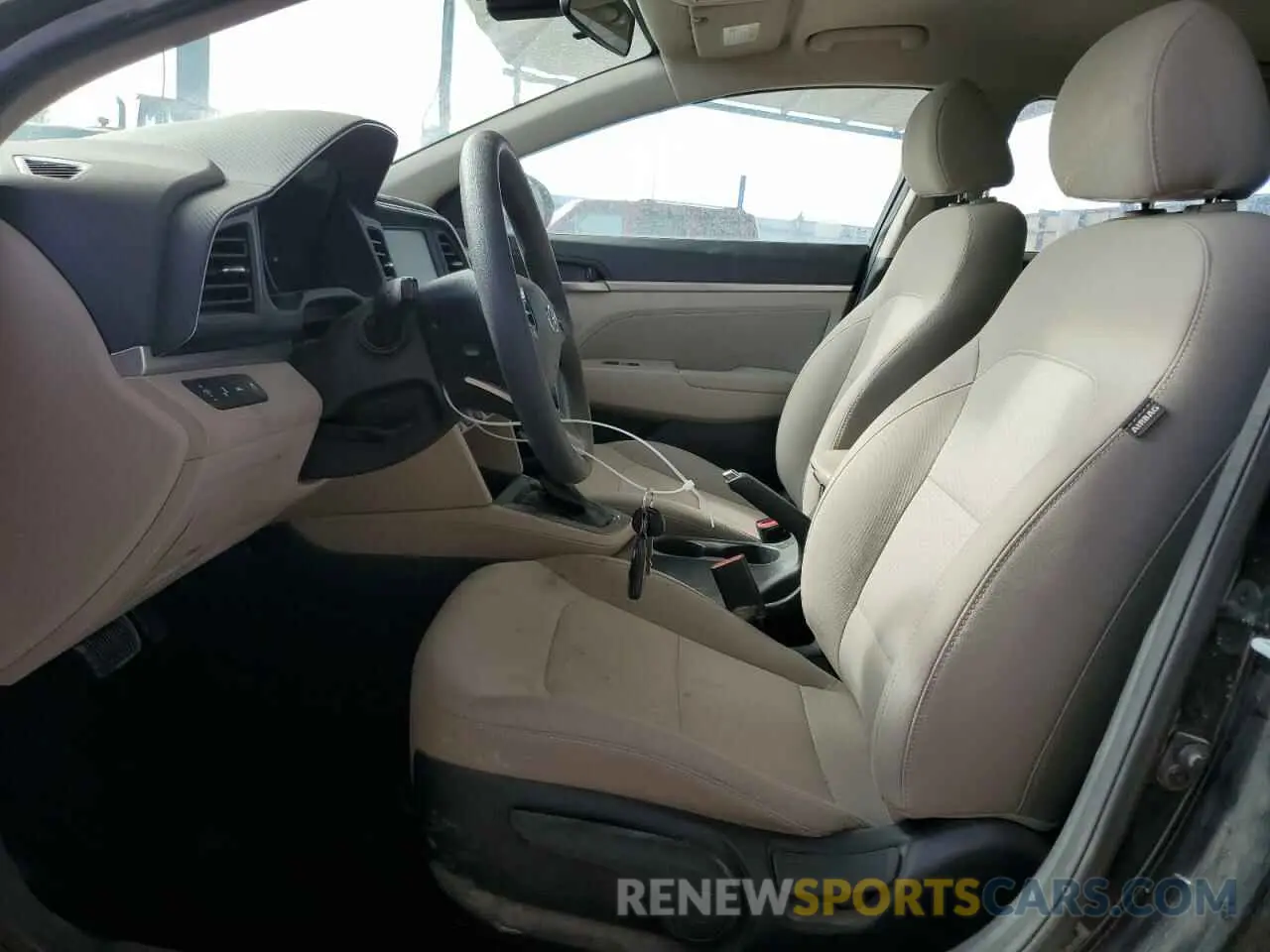 7 Photograph of a damaged car 5NPD84LFXLH502202 HYUNDAI ELANTRA 2020
