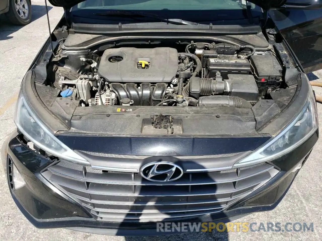 11 Photograph of a damaged car 5NPD84LFXLH508758 HYUNDAI ELANTRA 2020