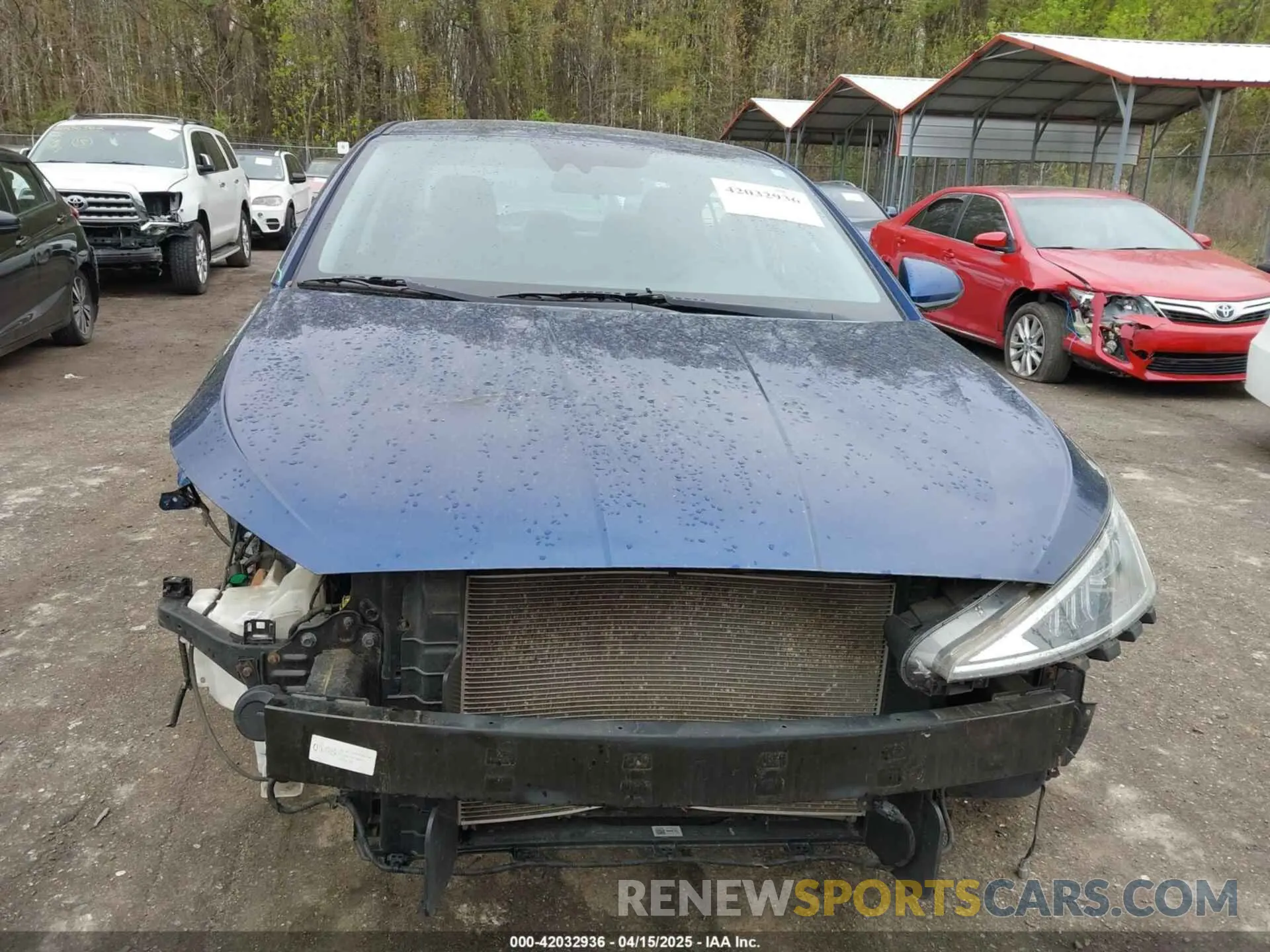 12 Photograph of a damaged car 5NPD84LFXLH509814 HYUNDAI ELANTRA 2020