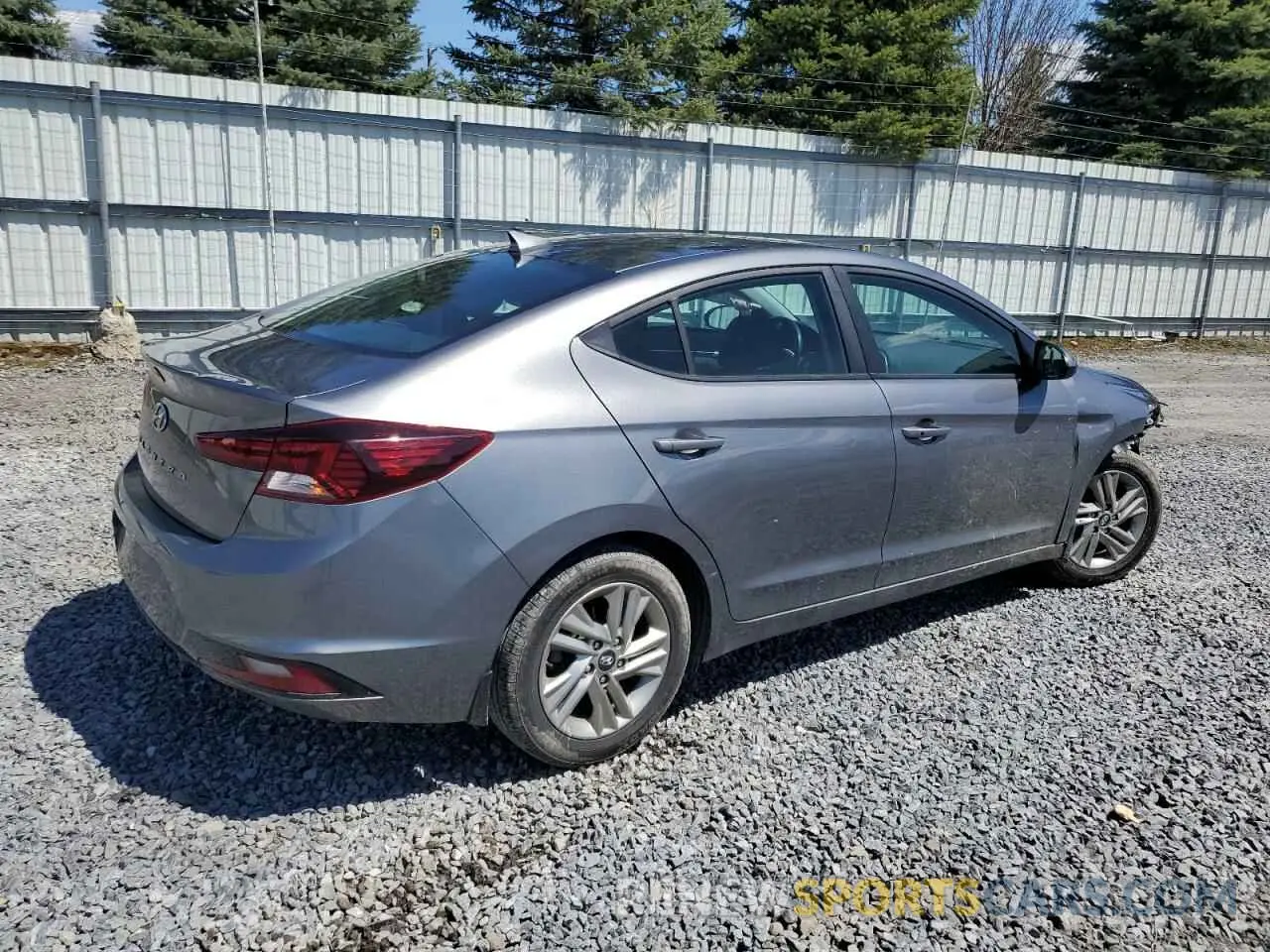3 Photograph of a damaged car 5NPD84LFXLH523549 HYUNDAI ELANTRA 2020