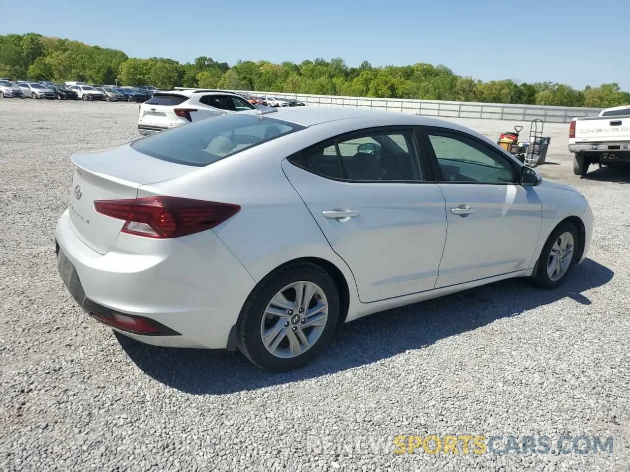 3 Photograph of a damaged car 5NPD84LFXLH530114 HYUNDAI ELANTRA 2020