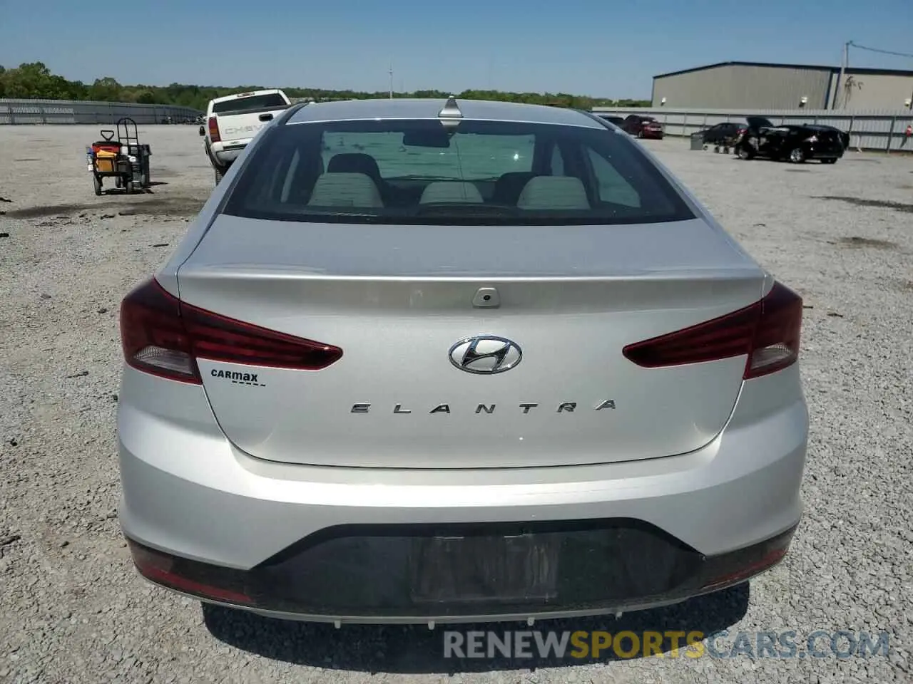6 Photograph of a damaged car 5NPD84LFXLH530114 HYUNDAI ELANTRA 2020