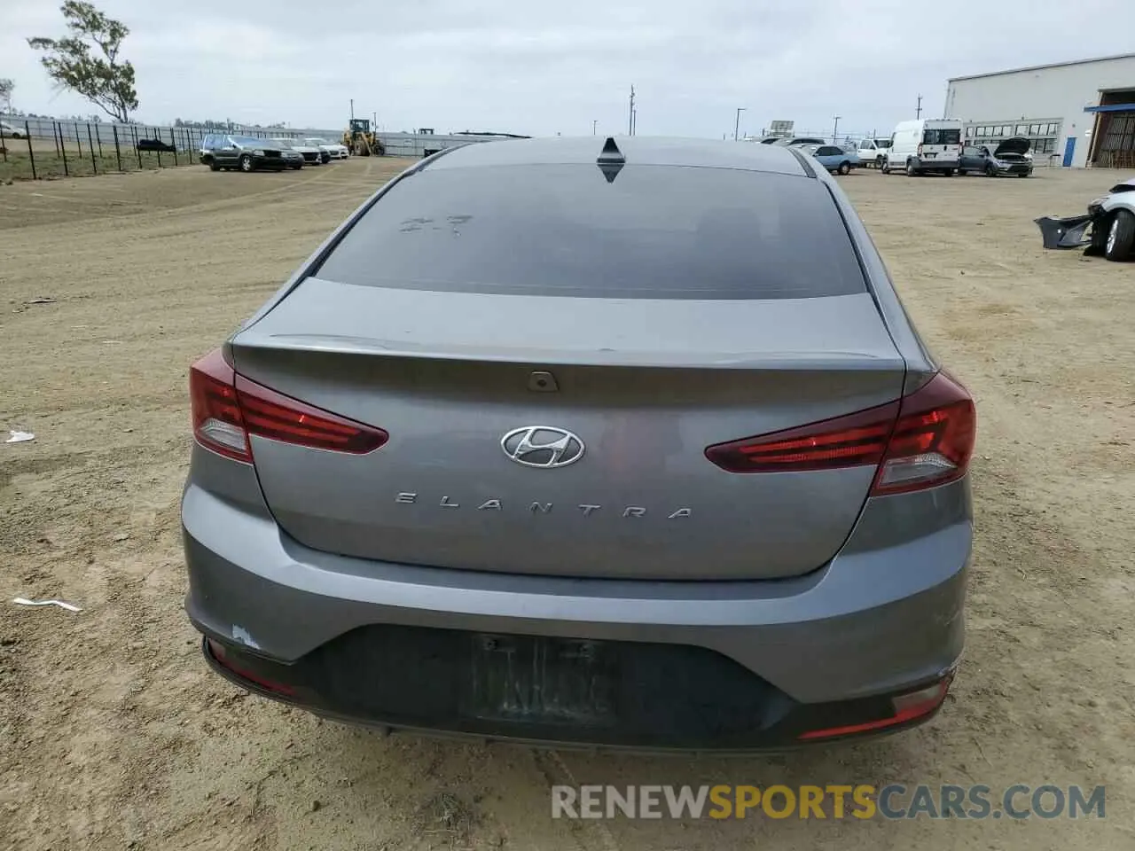 6 Photograph of a damaged car 5NPD84LFXLH530310 HYUNDAI ELANTRA 2020
