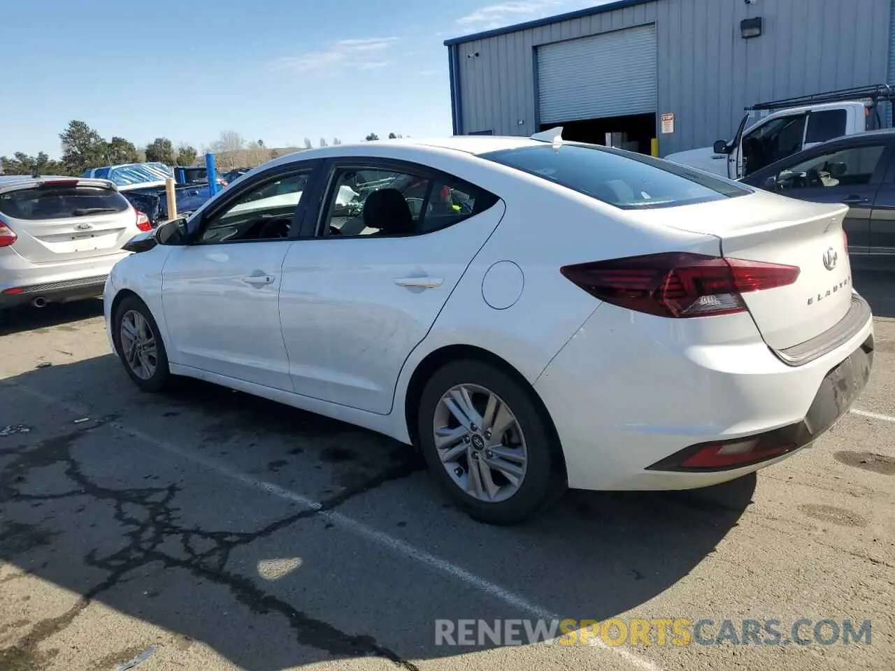 2 Photograph of a damaged car 5NPD84LFXLH546149 HYUNDAI ELANTRA 2020