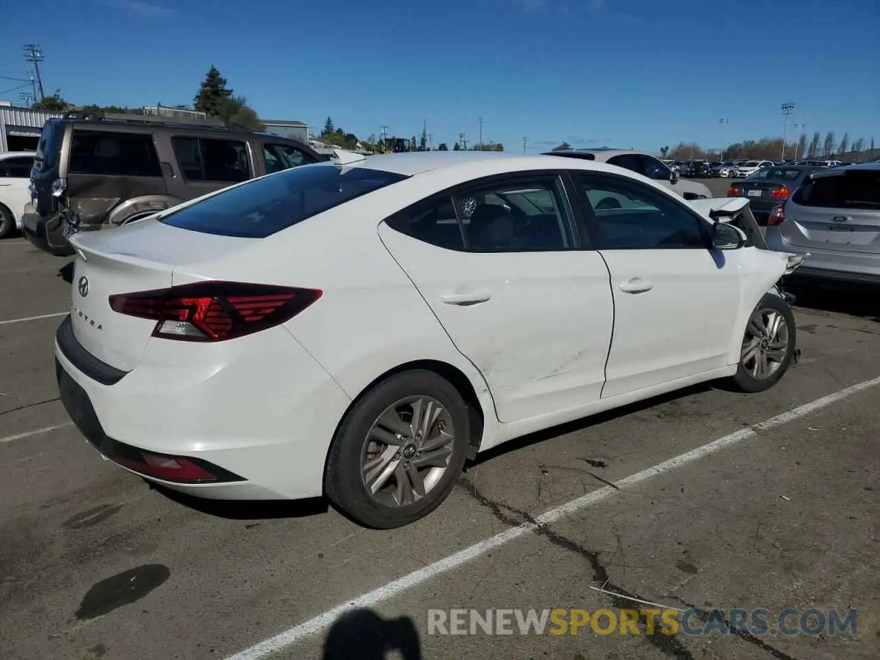 3 Photograph of a damaged car 5NPD84LFXLH546149 HYUNDAI ELANTRA 2020