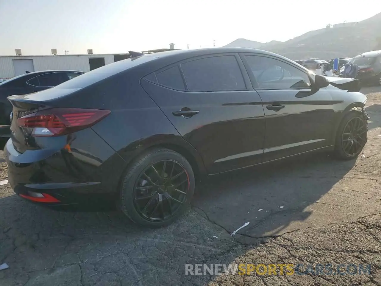 3 Photograph of a damaged car 5NPD84LFXLH548418 HYUNDAI ELANTRA 2020