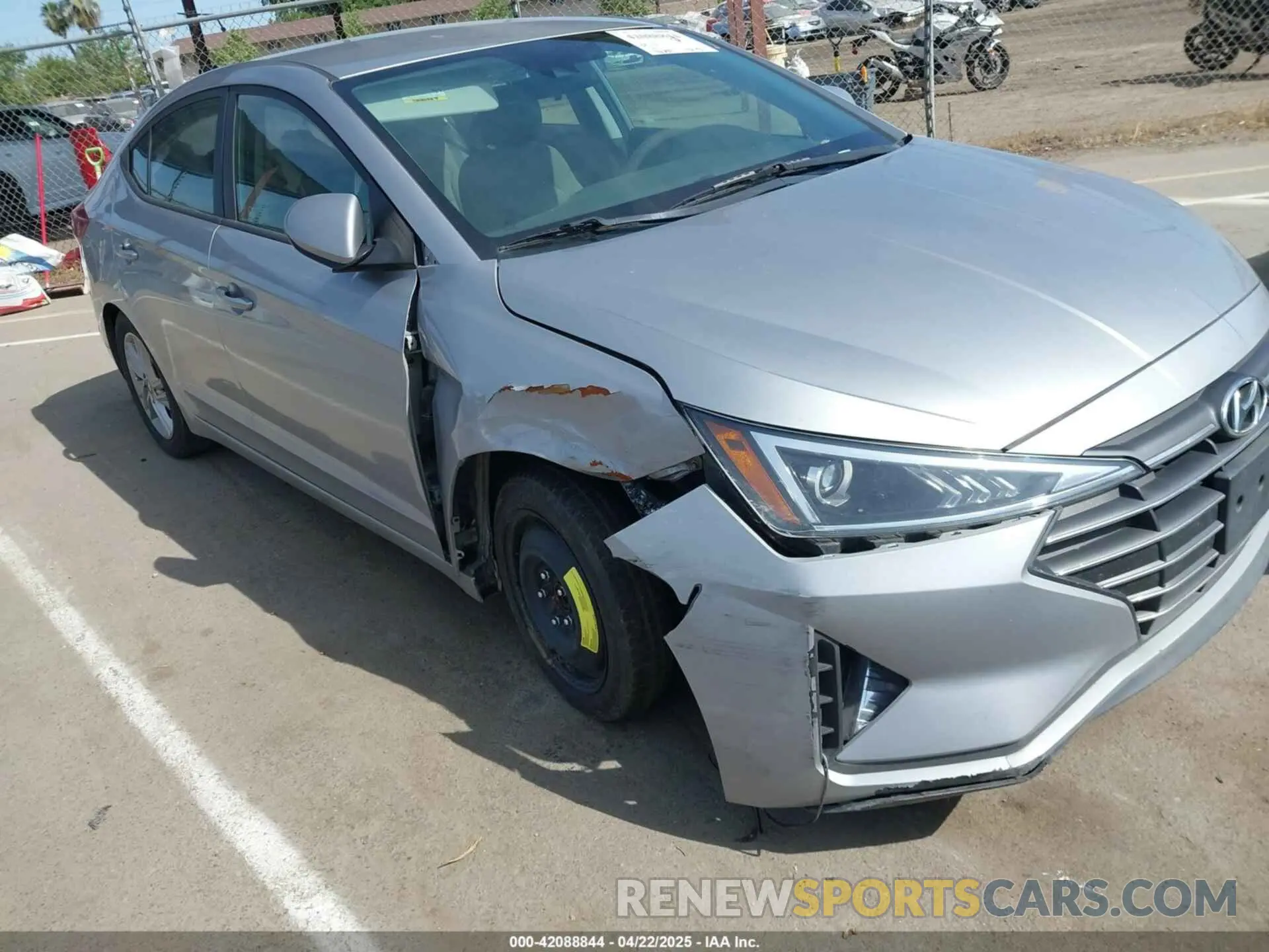 6 Photograph of a damaged car 5NPD84LFXLH551559 HYUNDAI ELANTRA 2020