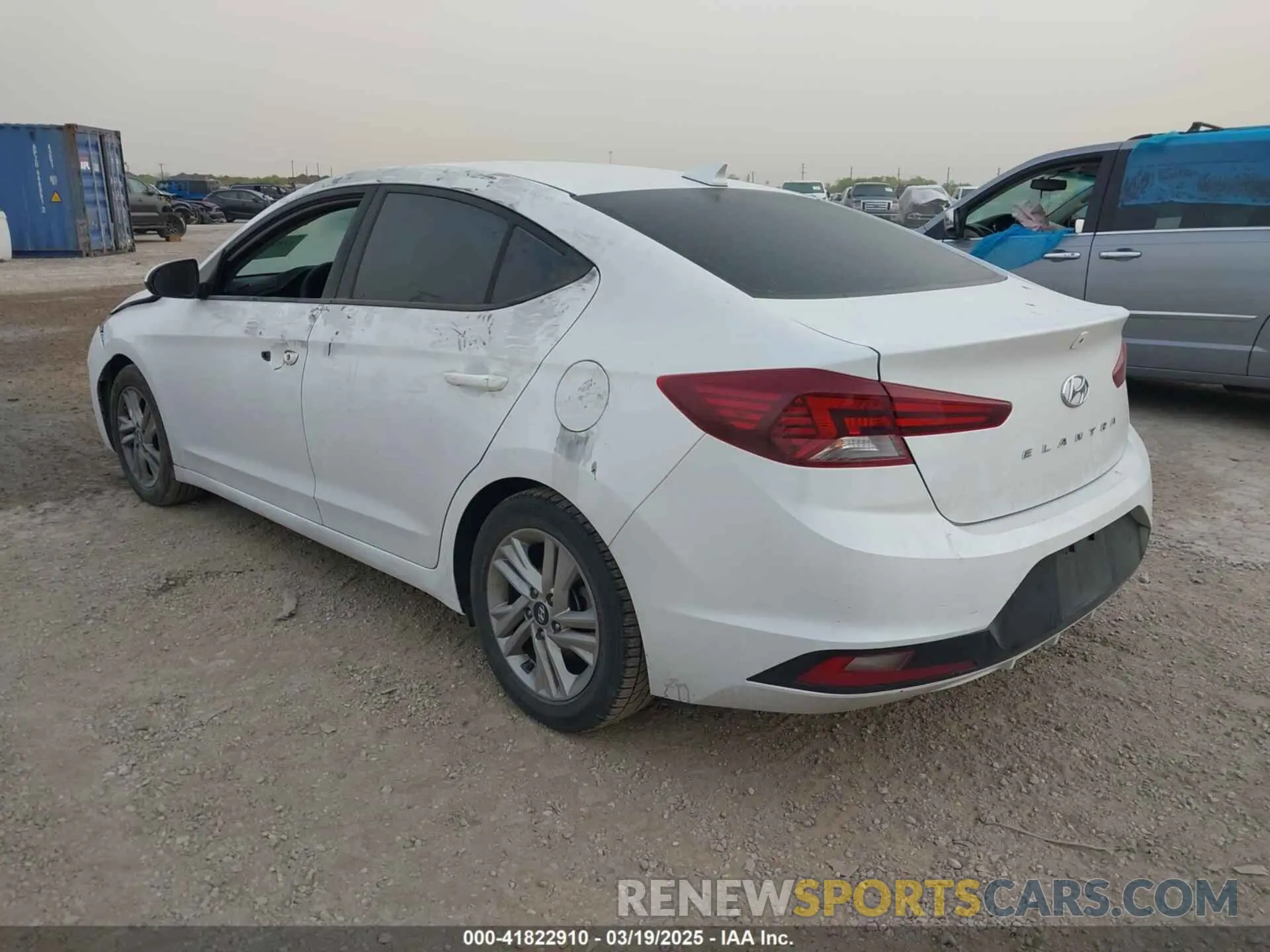 3 Photograph of a damaged car 5NPD84LFXLH557474 HYUNDAI ELANTRA 2020