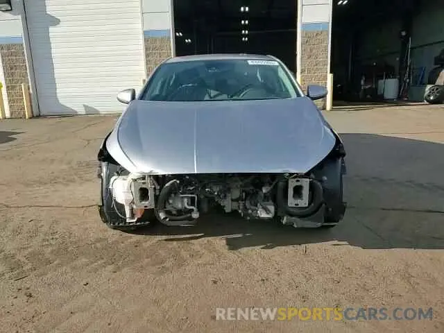13 Photograph of a damaged car 5NPD84LFXLH562366 HYUNDAI ELANTRA 2020