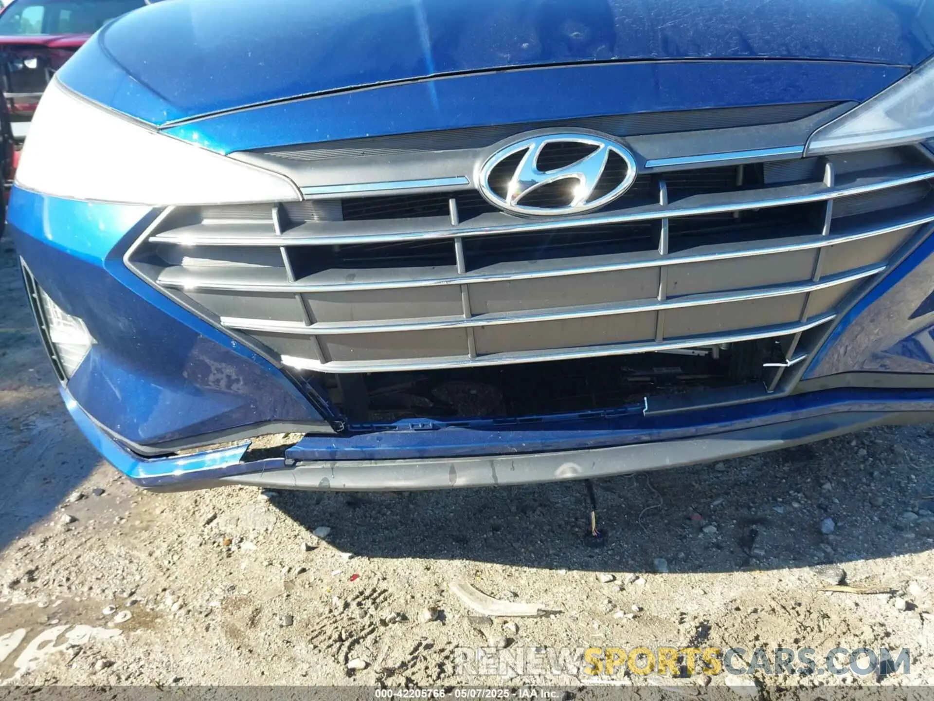 6 Photograph of a damaged car 5NPD84LFXLH566501 HYUNDAI ELANTRA 2020