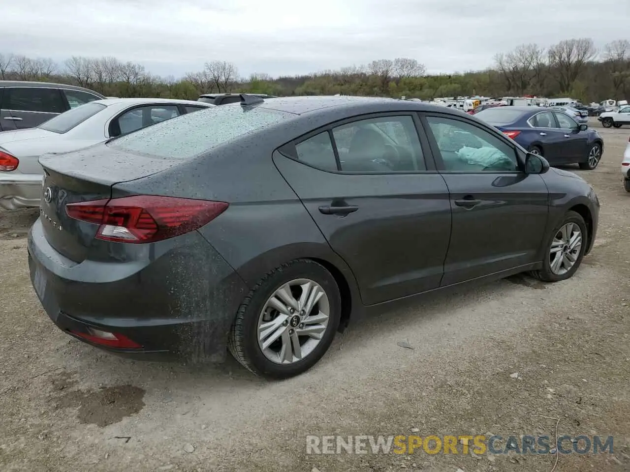 3 Photograph of a damaged car 5NPD84LFXLH568524 HYUNDAI ELANTRA 2020