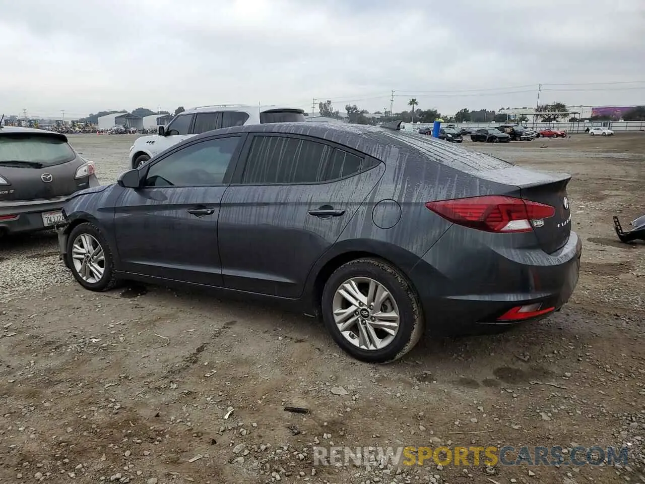 2 Photograph of a damaged car 5NPD84LFXLH571200 HYUNDAI ELANTRA 2020