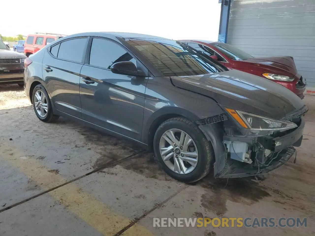 4 Photograph of a damaged car 5NPD84LFXLH572606 HYUNDAI ELANTRA 2020