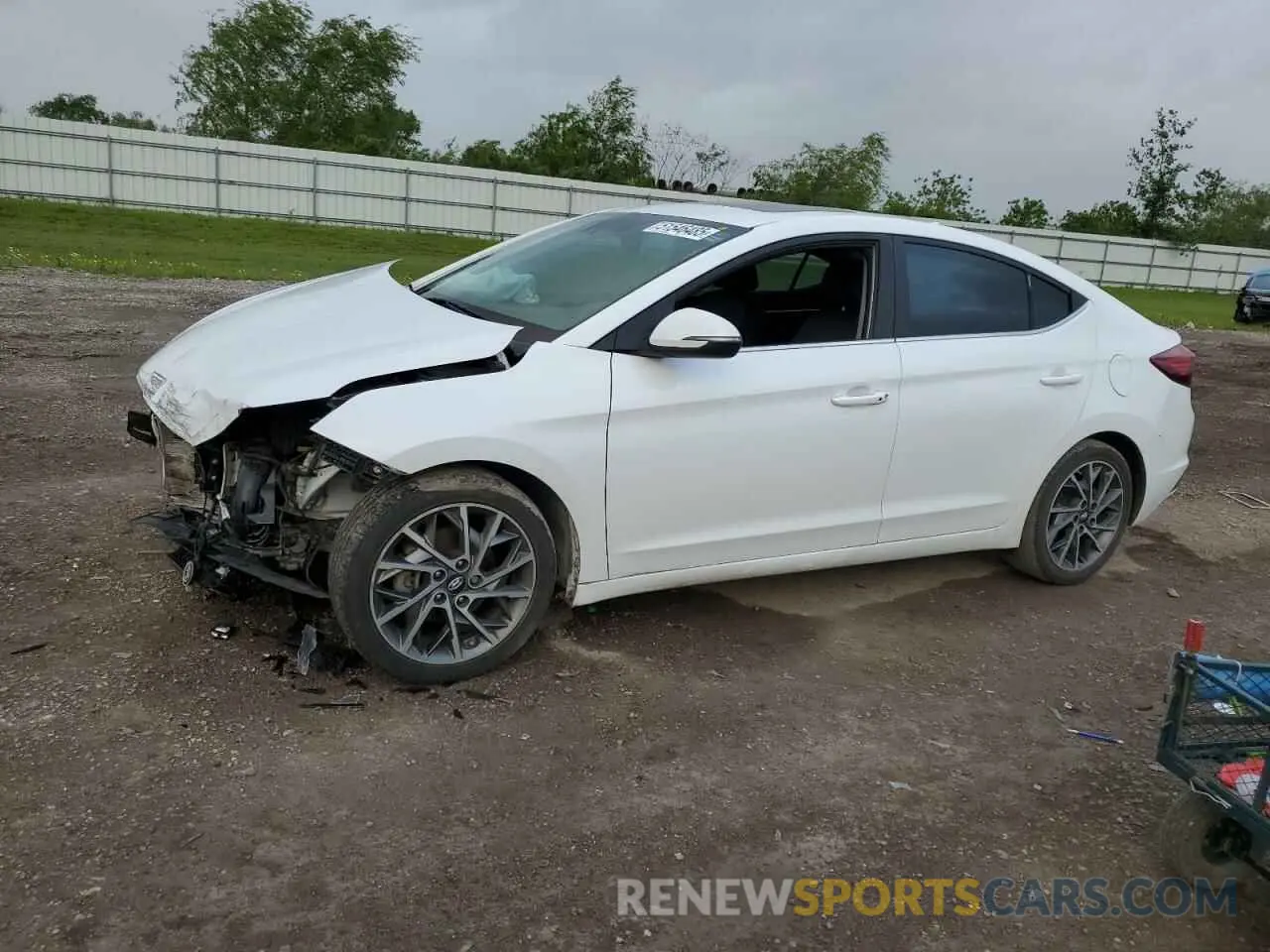 1 Photograph of a damaged car 5NPD84LFXLH573450 HYUNDAI ELANTRA 2020