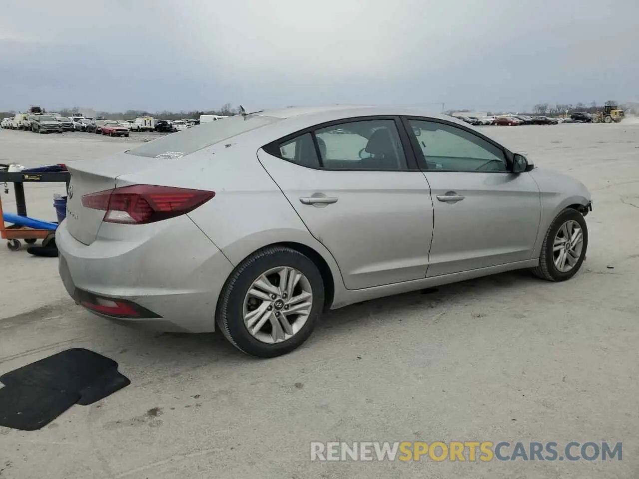 3 Photograph of a damaged car 5NPD84LFXLH576106 HYUNDAI ELANTRA 2020
