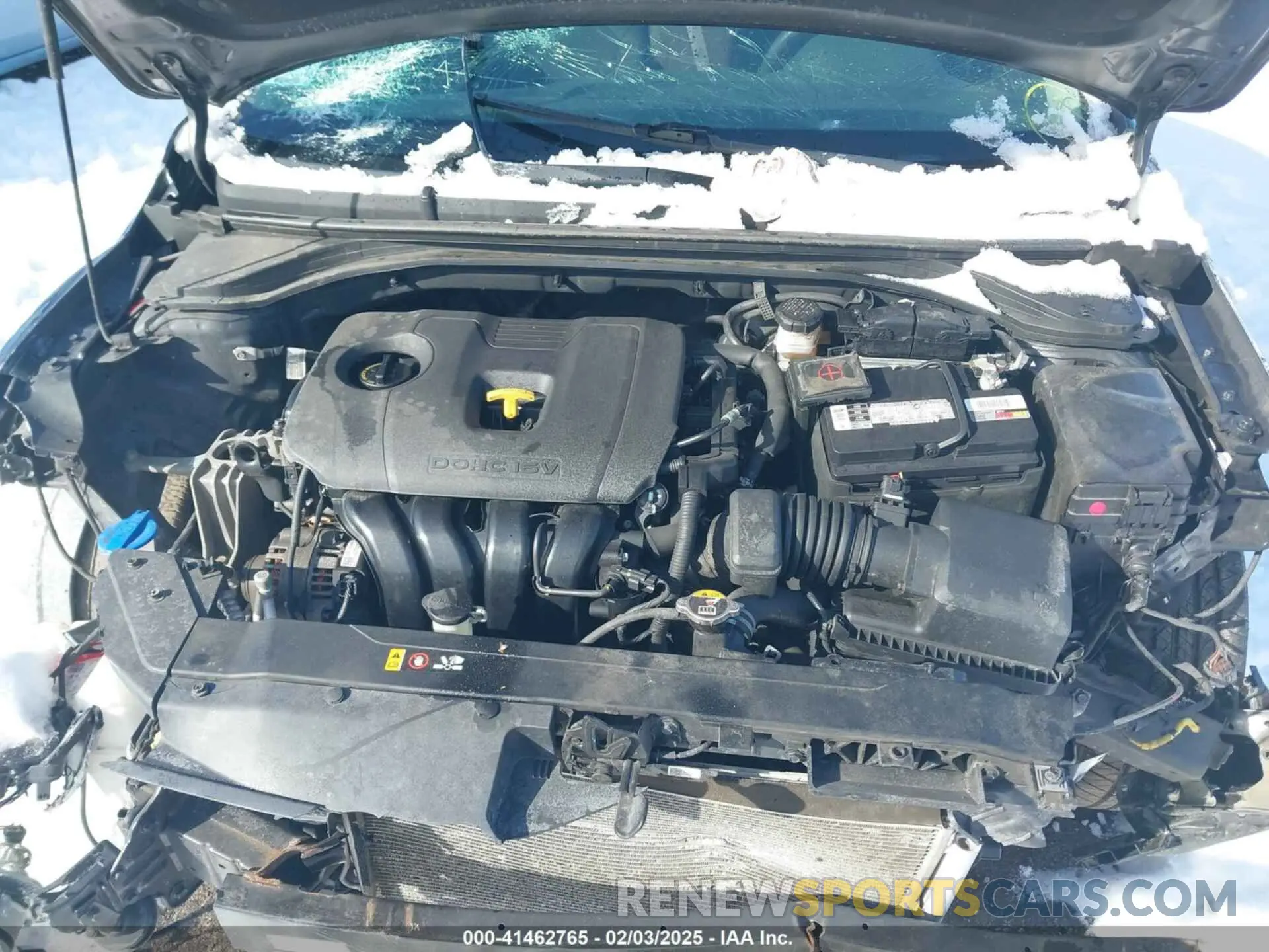 10 Photograph of a damaged car 5NPD84LFXLH581385 HYUNDAI ELANTRA 2020