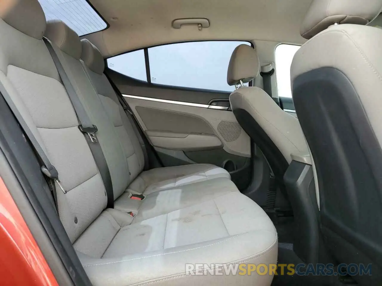 10 Photograph of a damaged car 5NPD84LFXLH581466 HYUNDAI ELANTRA 2020