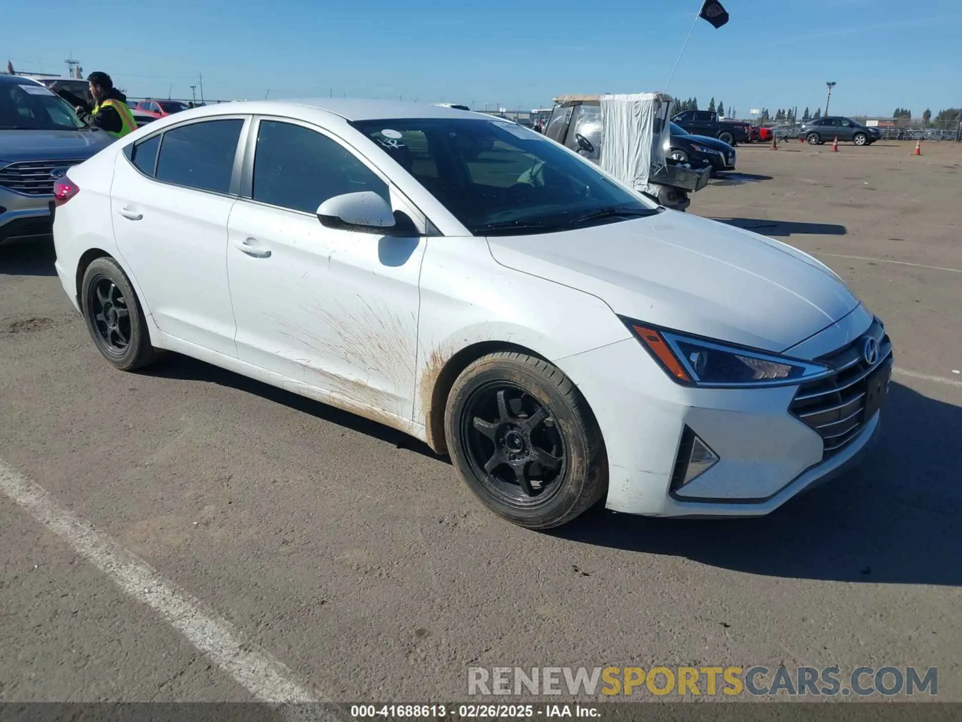 1 Photograph of a damaged car 5NPD84LFXLH601876 HYUNDAI ELANTRA 2020